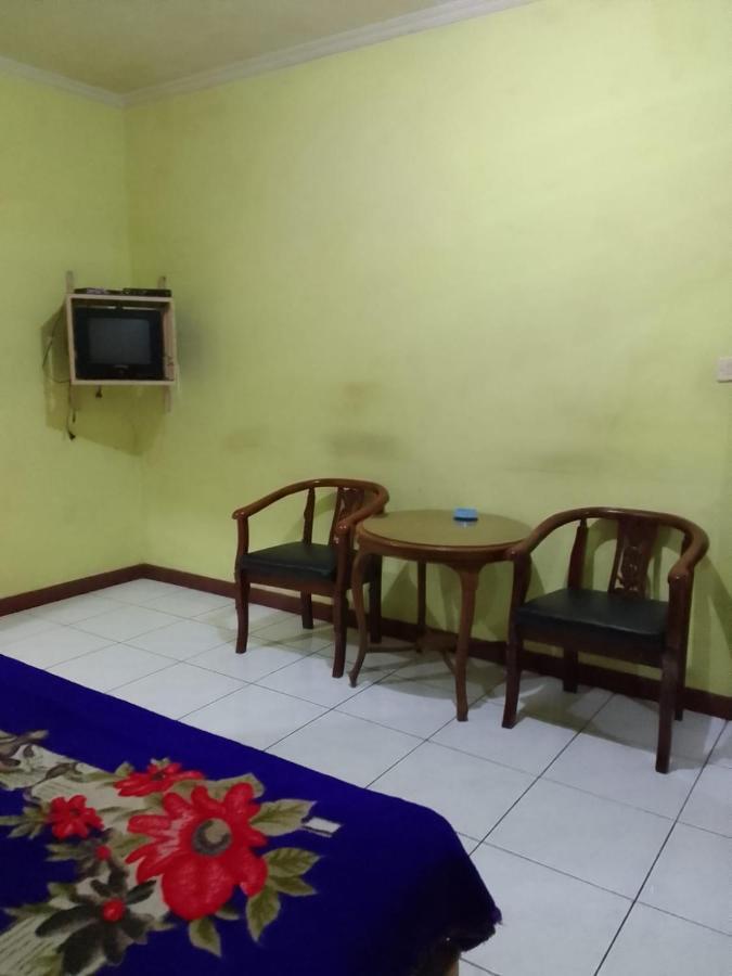 Oyo 93146 Lamin Indah Hotel Puncak Exterior photo